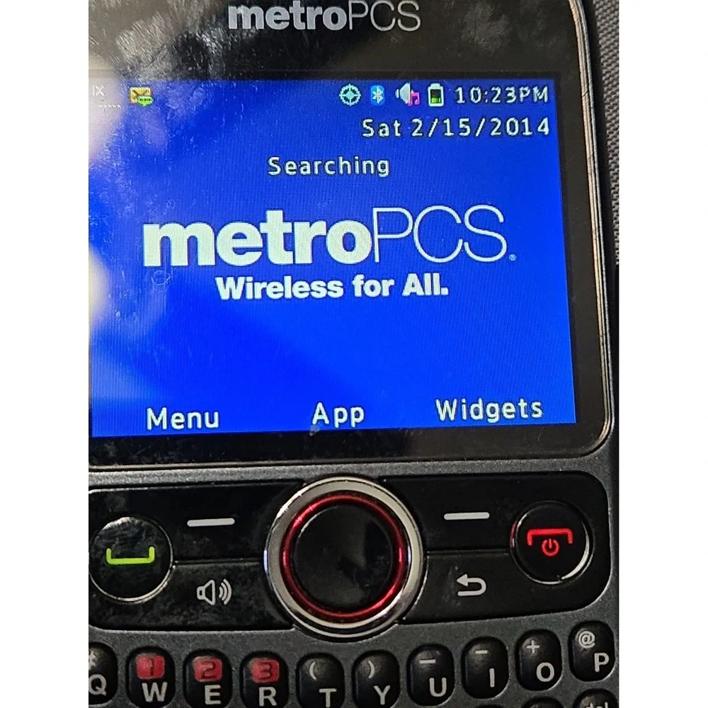 Pinnacle M635 MetroPCS Cell Phone Vintage QWERTY Keyboard Charcoal Black